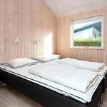 בית נופש 4 Star Holiday Home In Borkop בורקופ