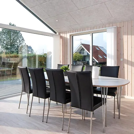 Luxury House With - By Traum *